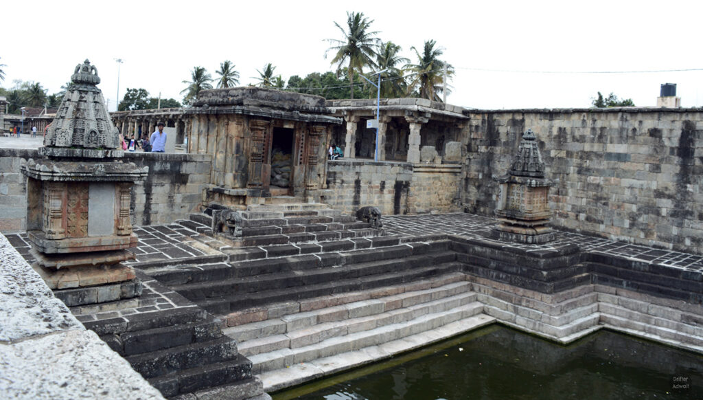 Chennakeshava Temple water tank pushkarini