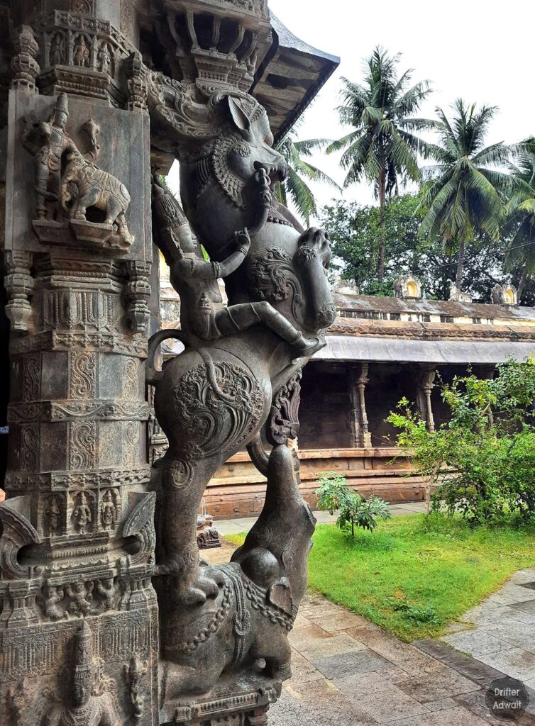 Sharabh Pillars, Jalakateswara Temple, Vellore