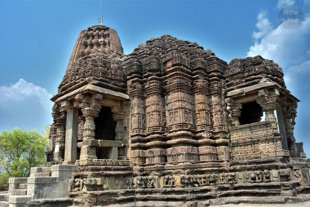 Gondeshwar temple, Sinnar