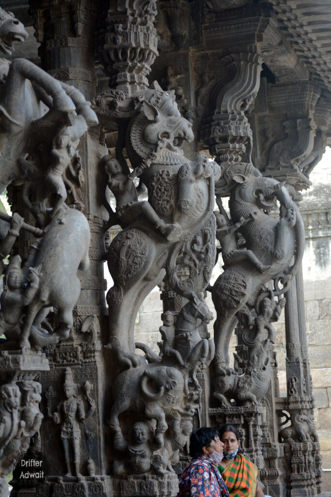 Pillars, Jalakateswara Temple, Vellore