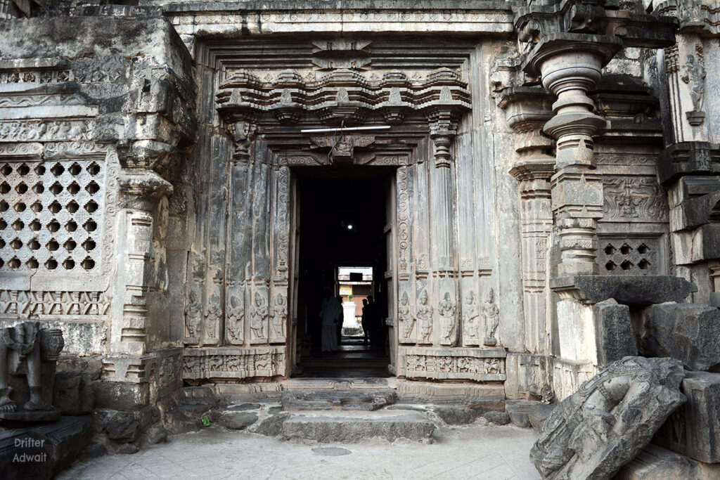 South Entrance to Mandapa, Kopeshwar Temple, Khidrapur, Maharashtra