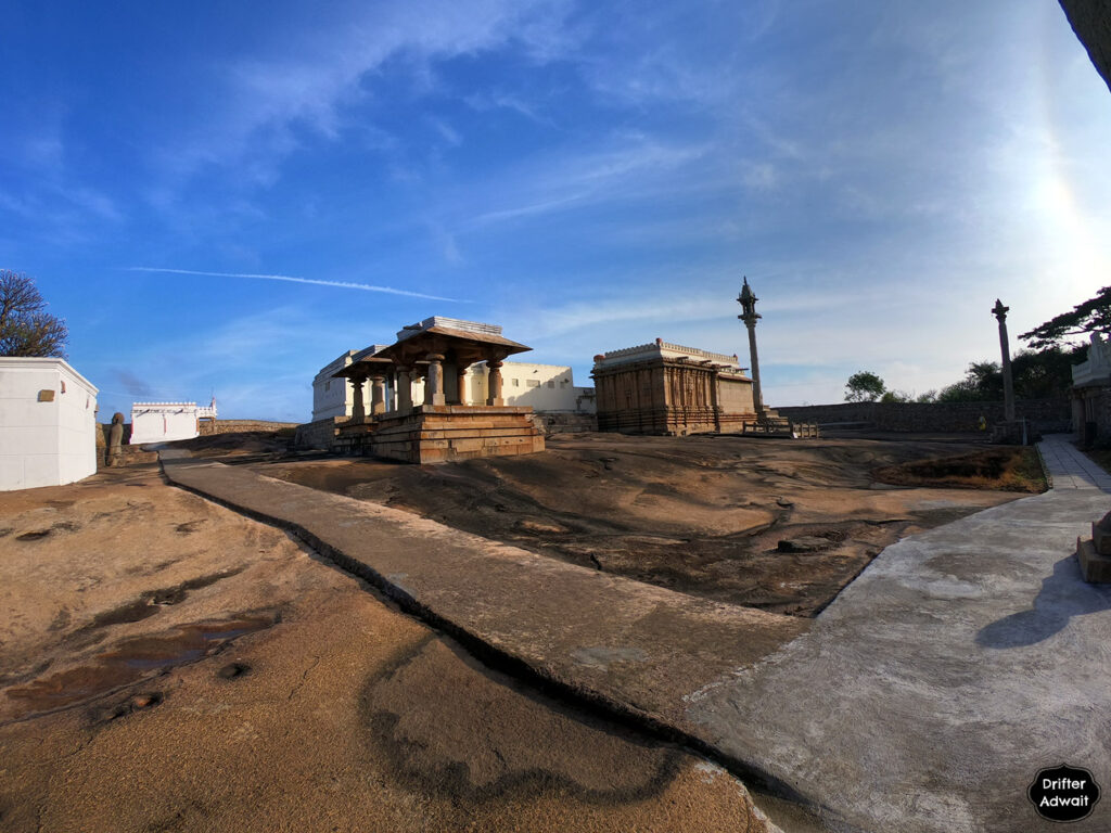 Chandragiti Temple complex, Shravan Belagola
