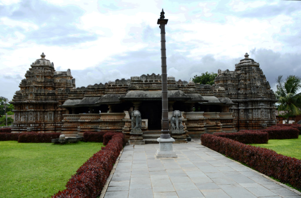 Veer Narayana Belavadi temple