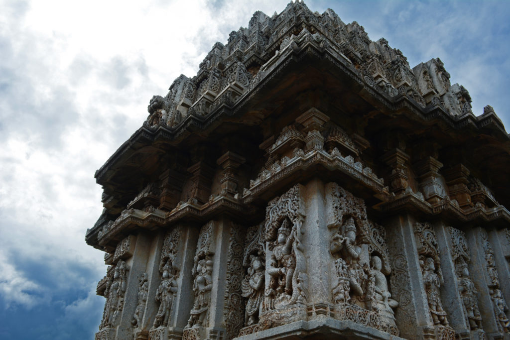 Veer Narayana Belavadi temple