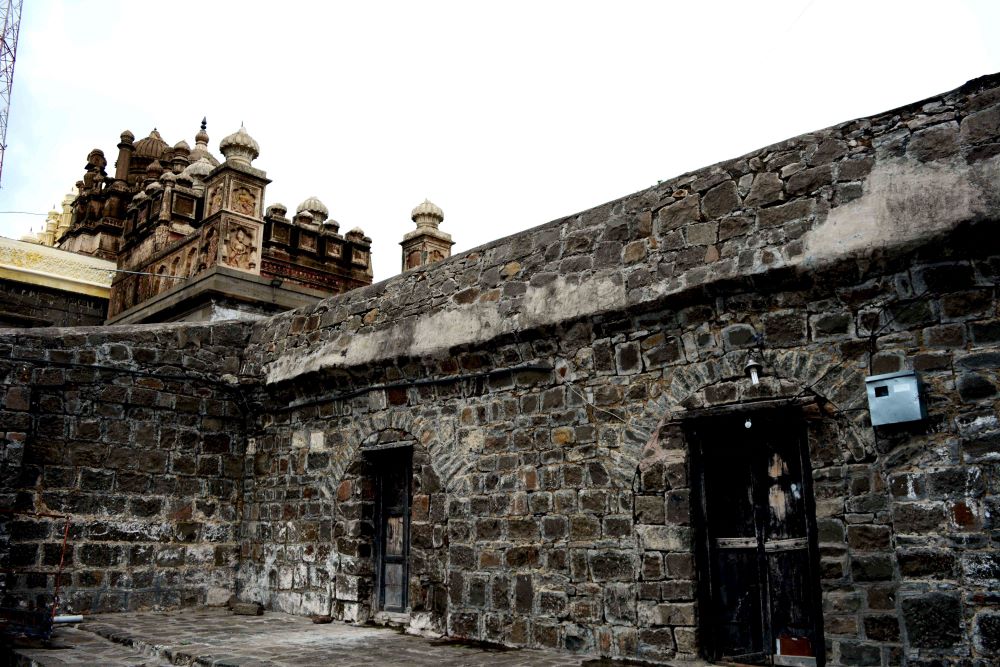 Bhuleshwar Temple, Yawat