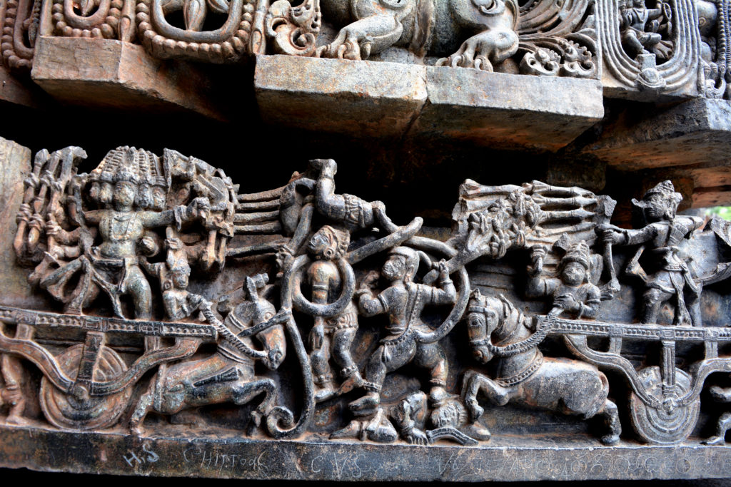 Prabhu Ram in battle with Demon Ravana